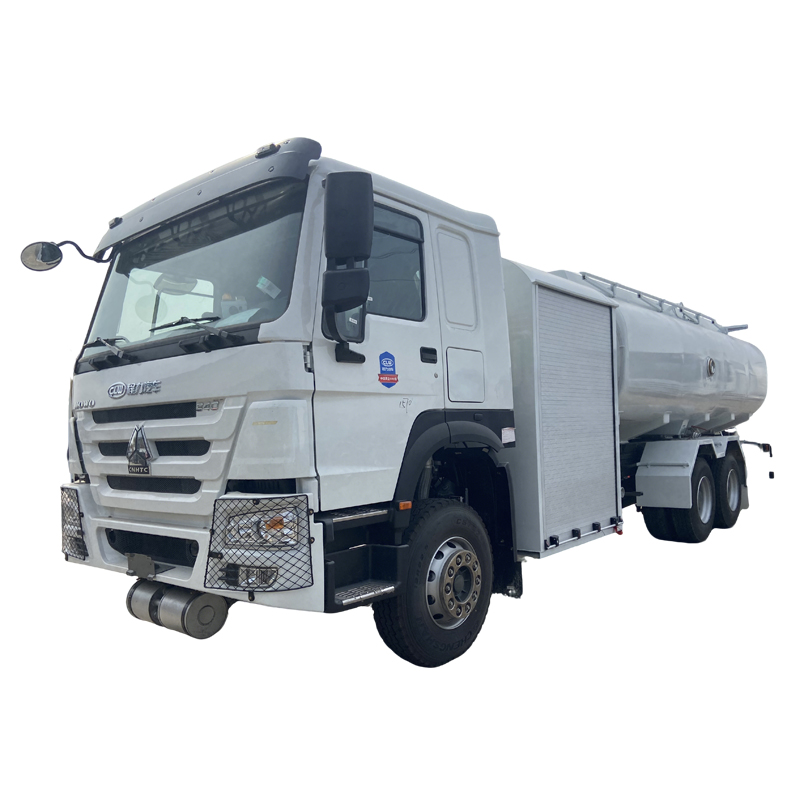 CNHTC HOWO 20000L Aircraft Refueling Truck